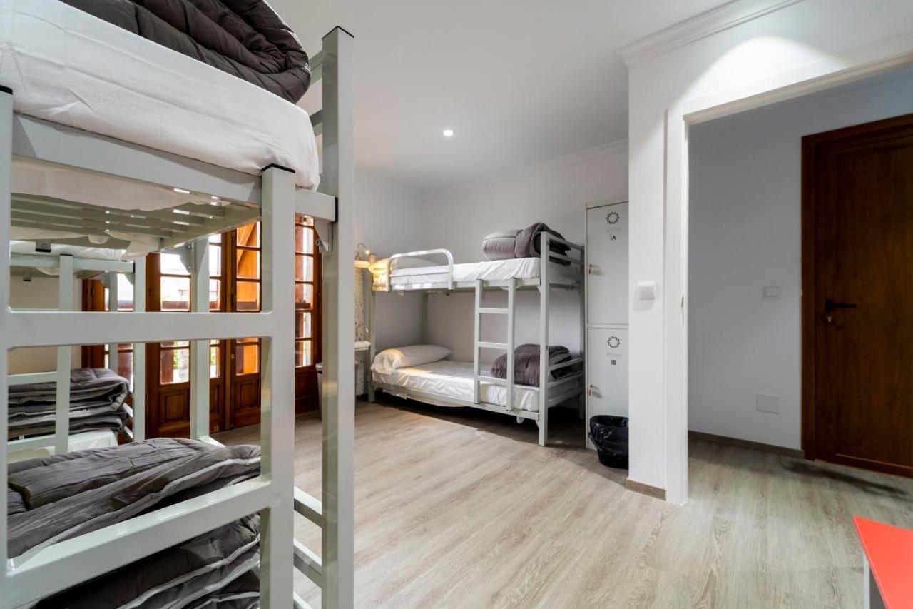 Albergue Mirador De Pedrouzo Exteriör bild