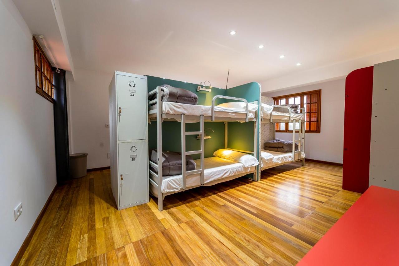 Albergue Mirador De Pedrouzo Exteriör bild