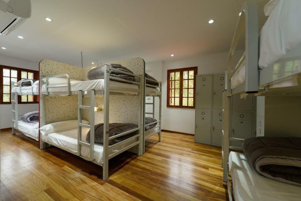 Albergue Mirador De Pedrouzo Exteriör bild